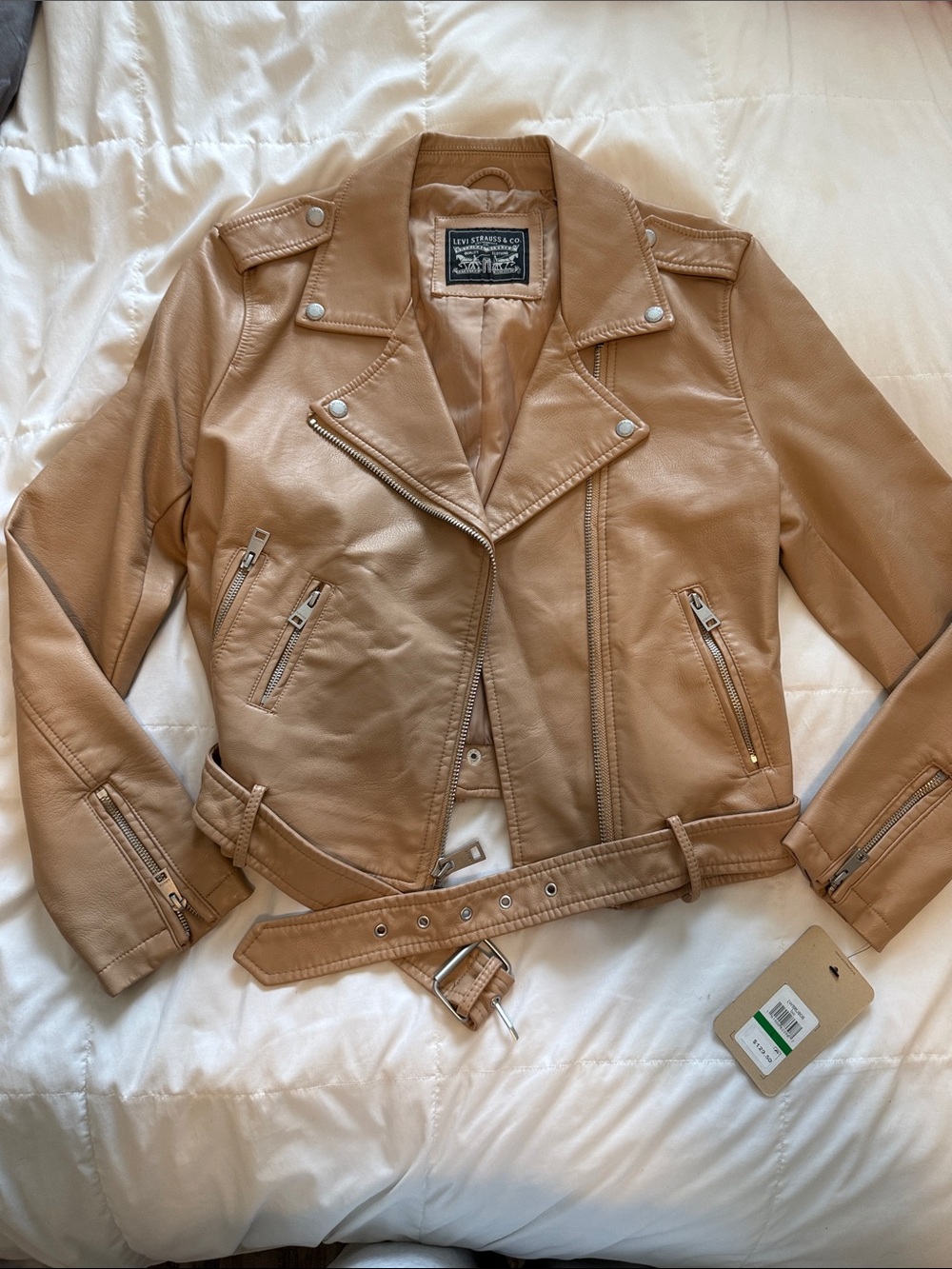 NWT Levi’s  Women's Camel/Tan Leather Moto Jacket with Belt